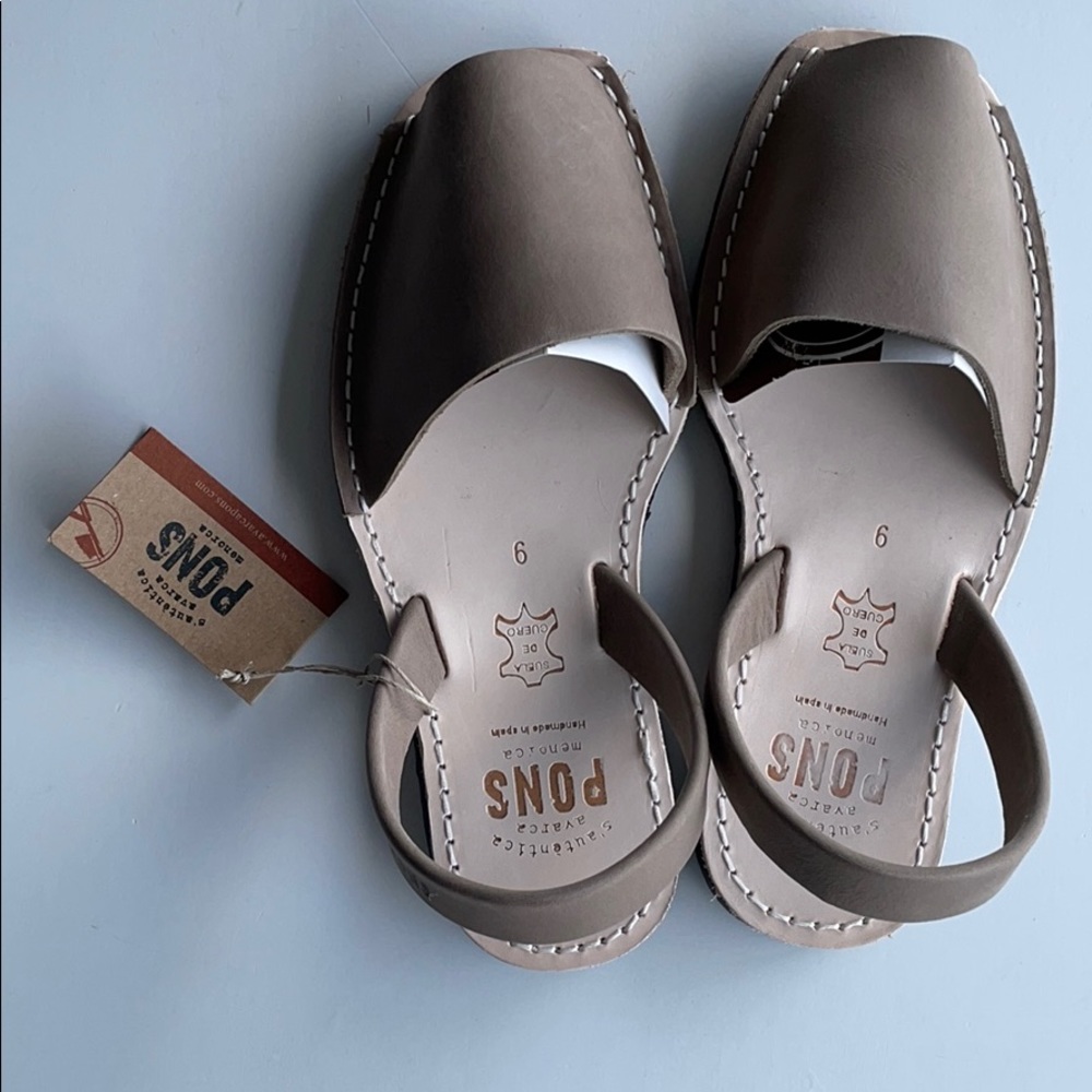 Pons taupe suede shoes